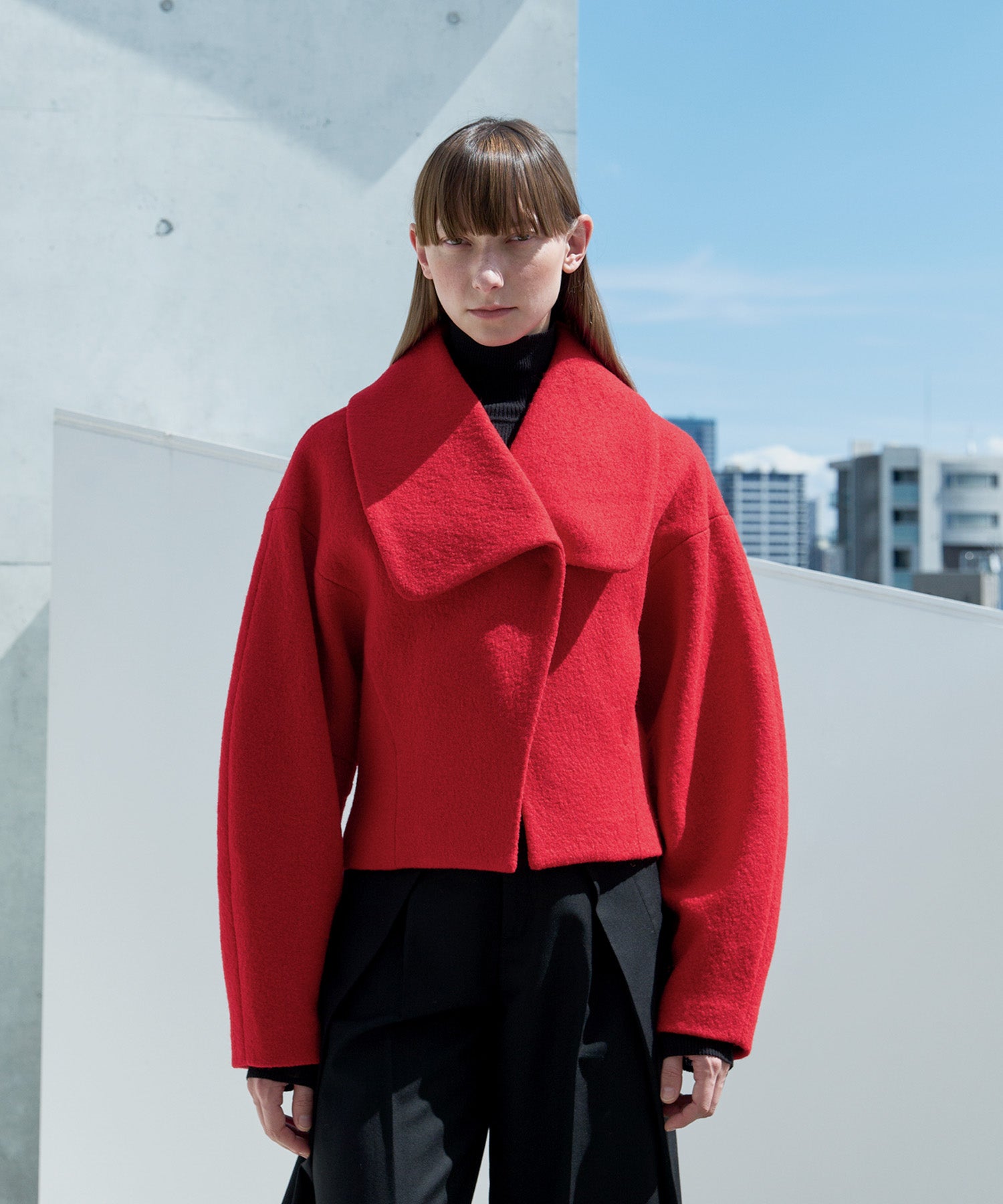 BIG COLLAR SHORT JACKET – LAEMUSE