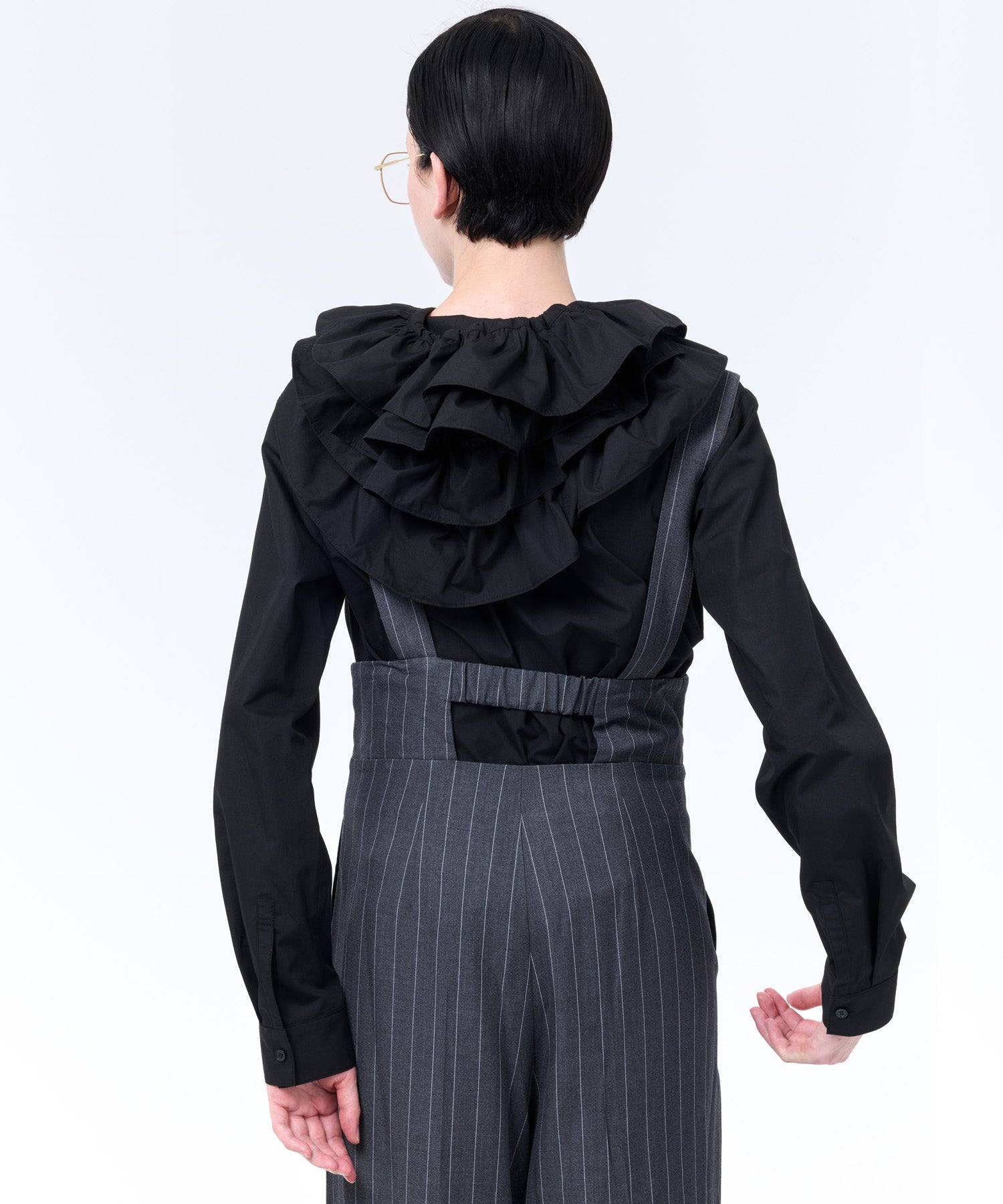 HOODED RUFFLE BLOUSE
