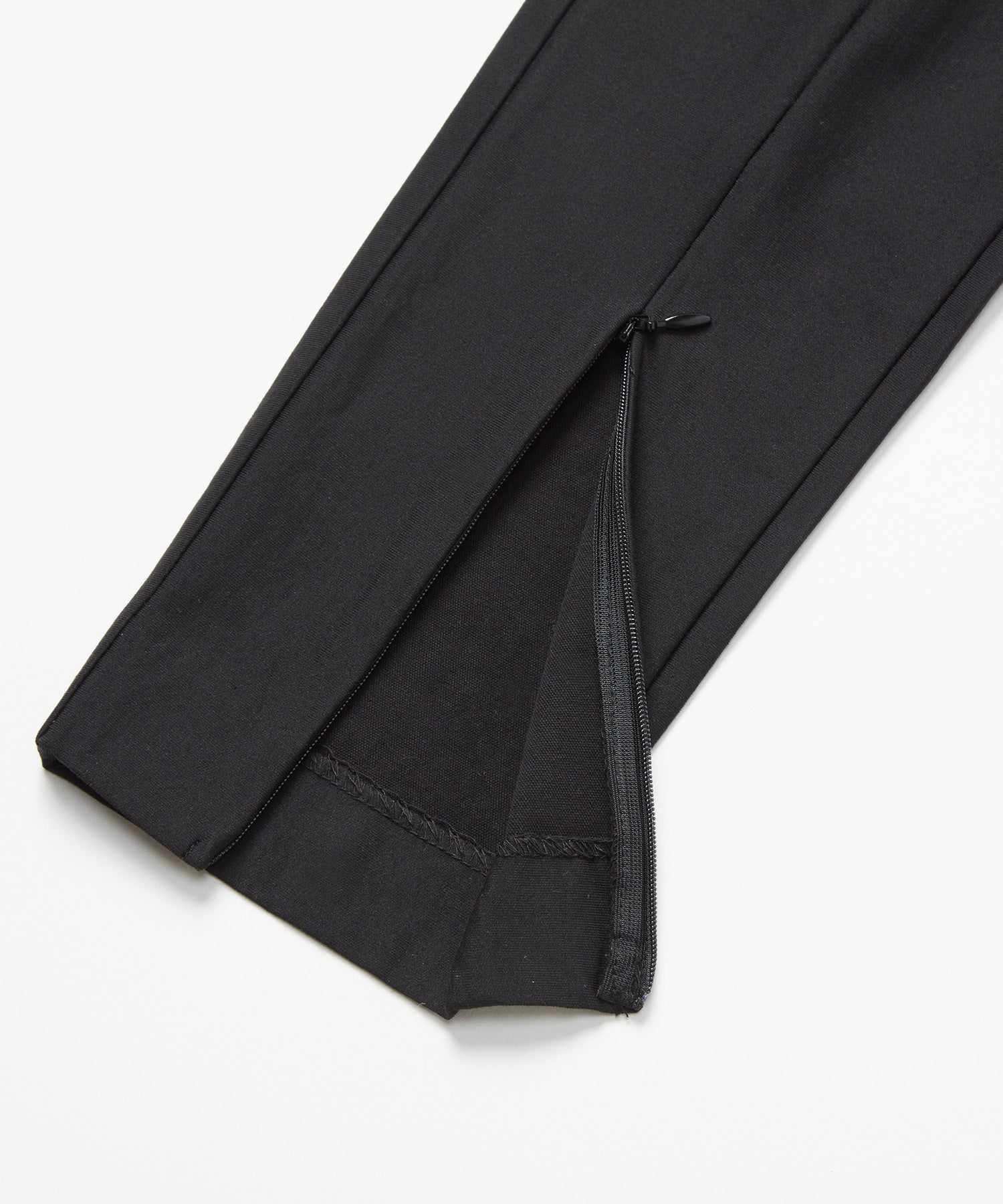 ZIP-OFF SLIT SLIM PANTS